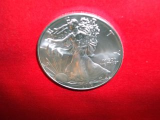 1 Oz Fine Silver Round,  2014 American Silver Eagle,  Uncirculated.  Now photo