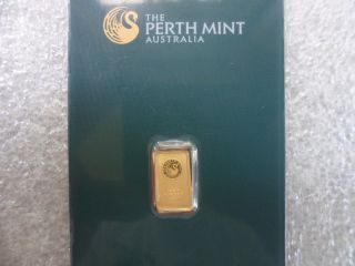99.  99 Fine Gold 1g Perth Australia In Assayers Card Swan Logo photo