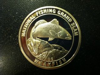 Weakfish Grand Slam Fishing Club 1 Troy Oz.  999 Silver Round - Couple Hairlines photo