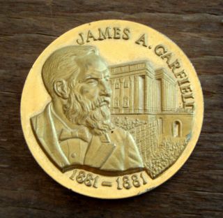 Wittnauer Presidential Commemorative Coin,  24k On.  925,  James A.  Garfield photo