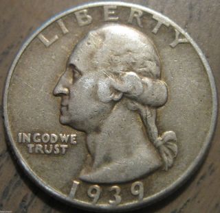 1939 - P Washington Quarter With Breast Feather Detail photo