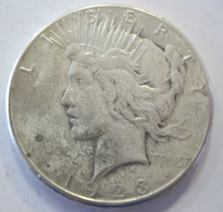 1923 S Silver Peace Dollar (910f) photo