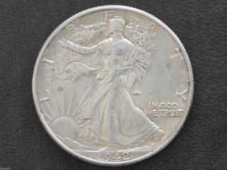1942 - P Liberty Walking Half Dollar 90% Silver U.  S.  Coin D7531 photo