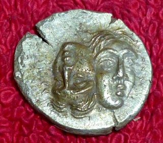 Moesia Silver Drachm Istros 4th Century Bc - Two Facing Male Heads & Eagle (622) photo