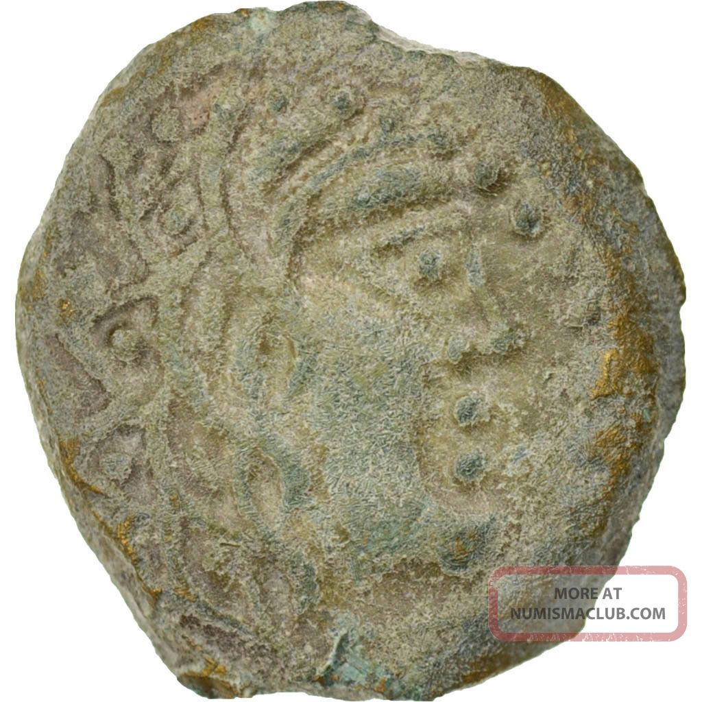 [ 33183] Carnutes,  Région De La Beauce,  Bronze Aux Oiseaux Et Au Serpent, . . . Coins: Medieval photo