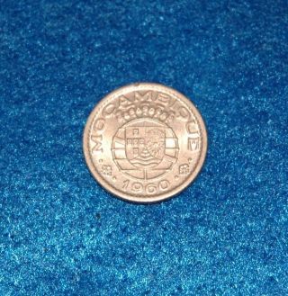 Mozambique,  10 Centavos,  1960 (antique Portuguese Colony Coin) photo