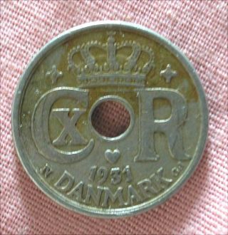 Denmark - Christian X - Copper - Nickel 10 Ore 1931 Km 822.  2 photo