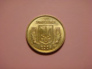 Ukraine 10 Kopiyok,  2004 Coin photo