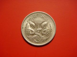 Australia 5 Cents,  1982 Coin.  Anteater Animal Coin photo