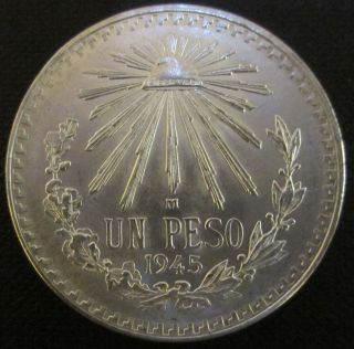 Mexico Brilliant Uncirculated 1 Peso 1945 Silver Liberty Cap & Rays. photo