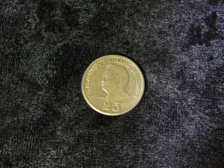 Philippines 1971 25 Centavos Vintage Filipino Quarter 25 Cents Coin - Flip photo