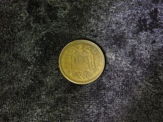 Spain 1963 63 Francisco Franco,  Eagle Peseta Vintage Spanish Dollar Coin - Flip photo