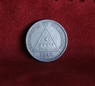 Nicaragua 5 Centavos 1940 Copper Nickel World Coin Km12 Central America Pyramid photo