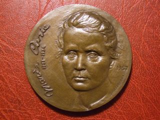 Marie Curie Polish & French Physicist & Chemist & Radioactivity Medal By Coeffin photo