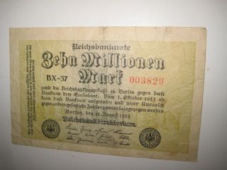 10 Milionen Mark 1923 - Germany Banknote - Size 12_8cm, . photo