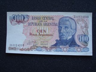 Argentina - Banknote - 100 Pesos Argentinos - Gral San Martin Unc - Paper Mone photo