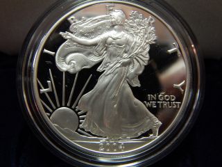 2004 - W American Silver Eagle - - Proof Coin - With - Real Coin - - - M7 photo