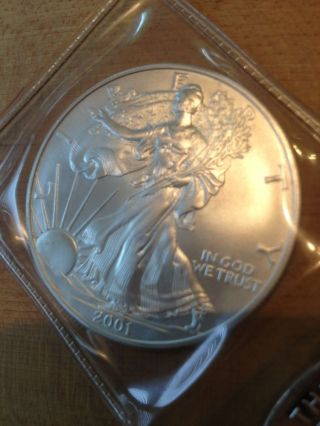 2001 Silver Eagle 1 Troy Ounce Coin Usa photo