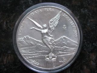 Mexico Silver Onza,  Troy Ounce Of Silver,  2001,  Libertad Bullion Mexican Coin photo
