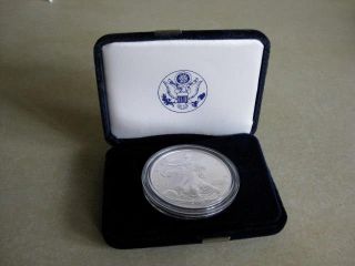 2007 Bu $1 Silver Eagle With Blue Display Case photo