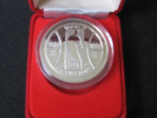 One Ounce Of Fine Silver Championship Detroit Pistons 1989 - 90 photo