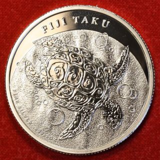 2013 Fiji Taku Design 1 Oz.  999% Silver Round Bullion Collector Coin photo