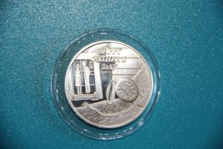 1 Oz.  2013 Happy Father ' S Day Troy Ounce.  999 Silver Round photo