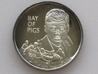 Bay Of Pigs Legacy Of John F Kennedy Silver Art Round D1876 photo