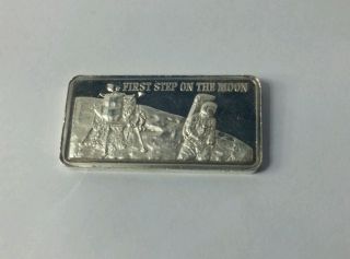 First Step On The Moon.  999 1oz Silver Troy Once Proof Bar Serial Number 9641 photo