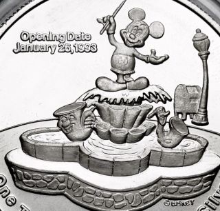 Disney Mickey Goofy Pluto Toontown Disneyland 1 Troy Oz.  999 Fine Silver Coin photo