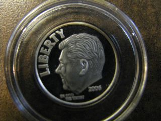 2006 Ronald Reagan Dime Size 3.  1g 1/10 Oz 999 Silver Round Coin photo