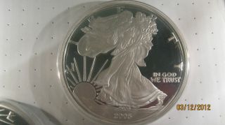 2005 4 Troy Ounce Silver Eagle Round.  999 Fine Silver photo