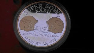 Broncos Vs Packers 1oz.  999 Silver Bowl Xxxii 24k Gold Select 1,  997 Minted photo