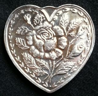 1 Oz.  999 Fine Silver Rose For Someone Special Heart Shaped Round photo