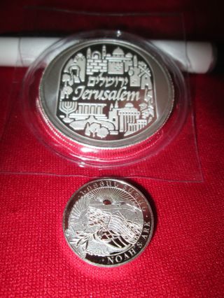 1 Oz.  999 Fine Silver Bullion City Of Peace Holy Land Coin Rouind photo