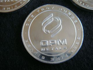 One Ounce Silver Round photo