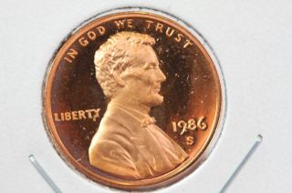 1986 - S 1c Lincoln Memorial Cents Brilliant Uncirculated Red photo