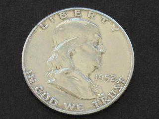 1952 - P Franklin Half Dollar 90% Silver U.  S.  Coin D0235 photo