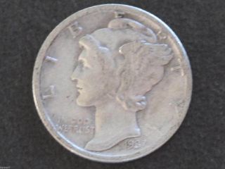 1937 - P Mercury Dime 90% Silver U.  S.  Coin D6376 photo
