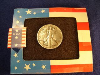 N.  568 1943 - S Liberty Walking Half Dollar 90% Pure Silver {lightly Circulated} photo