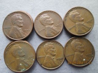 Lincoln Wheat Pennies; (14) Various Dates Condition; Circulated; Td7 photo