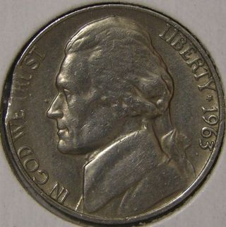 1963 P Jefferson Nickel,  (clipped Planchet) Error Coin,  Af 313 photo
