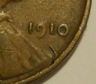 1910 - (p) Lincoln Wheat Penny Obverse Die Break / Die Chip Error photo