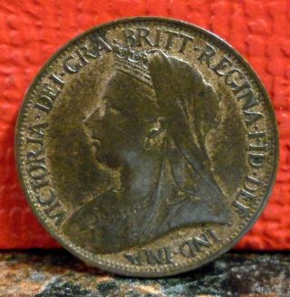 Turn Of The Century 1899 Queen Victoria Farthing Km 788.  2 photo
