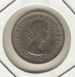 Great Britain 6 Pence,  1961 photo