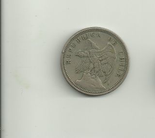 1933 Chile 1 Peso Km 176.  1 Copper - Nickel Coin photo