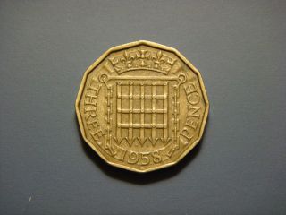 Great Britain 3 Pence,  1958,  Crowned Portcullis photo