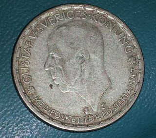 Sweden,  1946 1 Krone,  Silver Coin photo