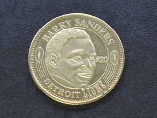 Barry Sanders 20 Detroit Lions Bronze Medal Nfl Quarterback Club C2175 photo