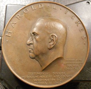 Rare 1945 Petroleum Industry War Council Testimonial Dinner Medal,  Cp Jennewein photo